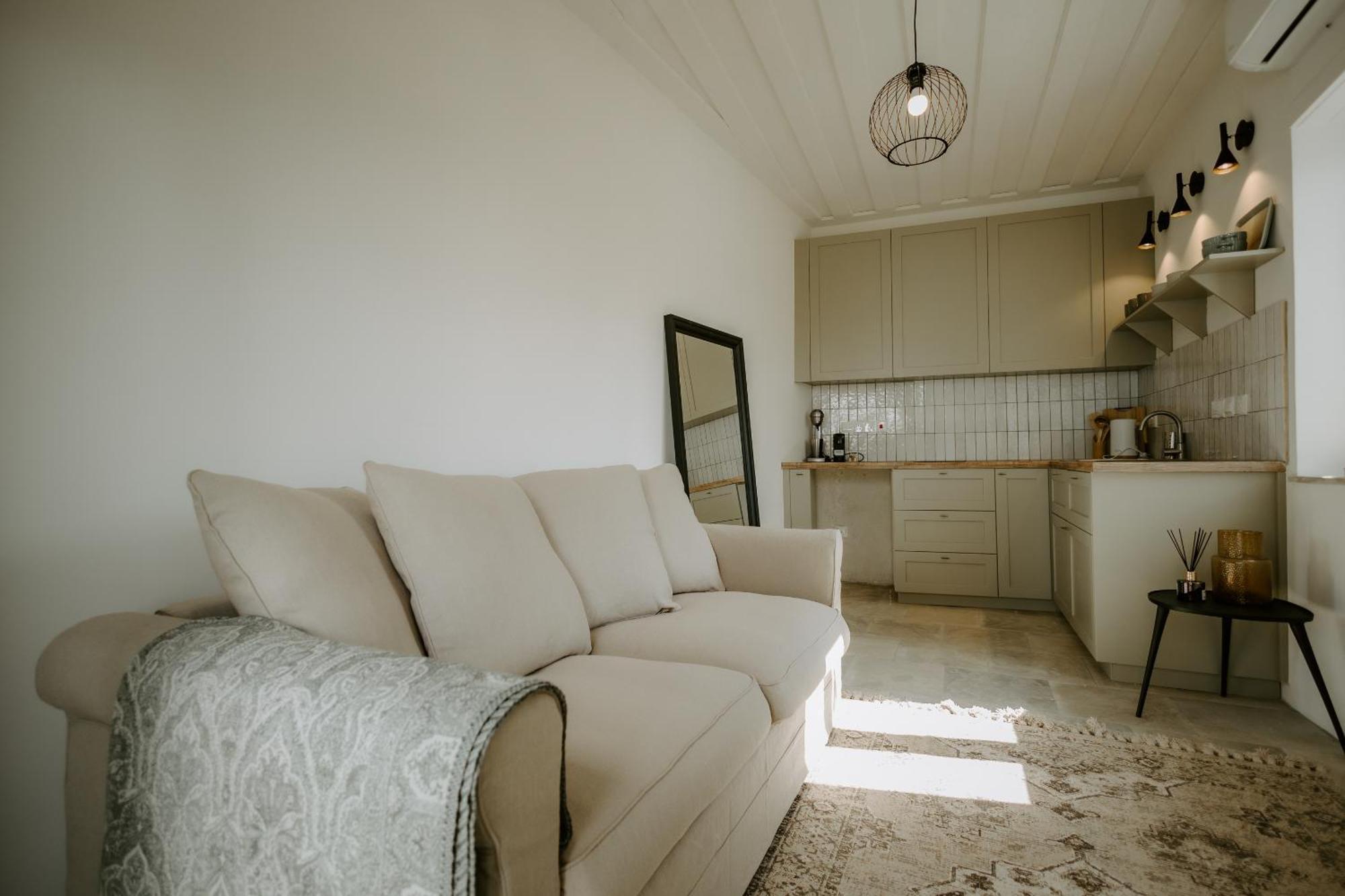 Smaragda'S Guest Rooms Limassol Exterior foto
